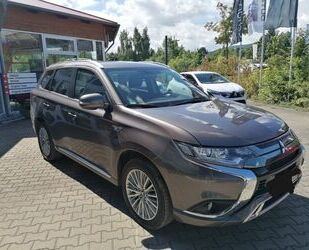 Mitsubishi Plug-in Hybrid Outlander Gebrauchtwagen
