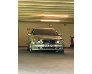 Mercedes-Benz E 270 Gebrauchtwagen