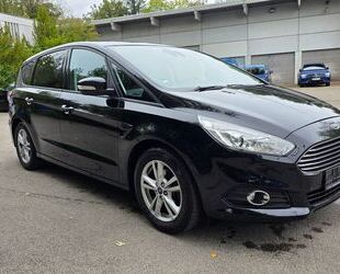 Ford S-Max Gebrauchtwagen