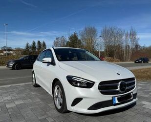 Mercedes-Benz B 220 Gebrauchtwagen