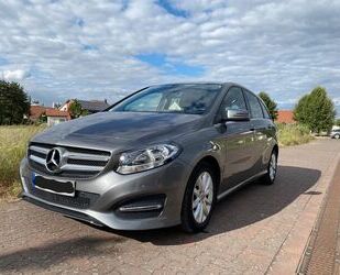 Mercedes-Benz B 180 Gebrauchtwagen