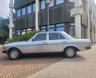 Mercedes-Benz 300 Gebrauchtwagen