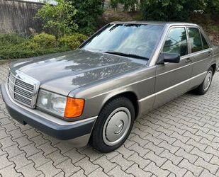 Mercedes-Benz 190 Gebrauchtwagen