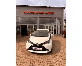 Mitsubishi Aygo (X) 
