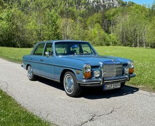 Mercedes-Benz 220 Gebrauchtwagen