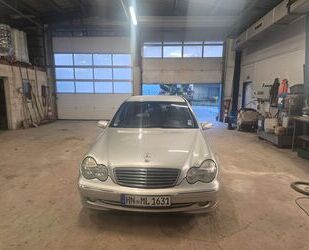 Mercedes-Benz 240 Gebrauchtwagen