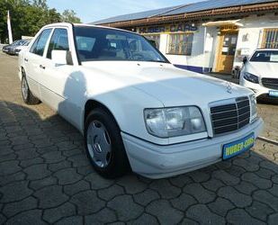Mercedes-Benz 220 Gebrauchtwagen