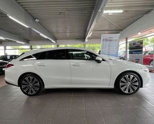 Mercedes-Benz CLA 200 Shooting Brake Gebrauchtwagen