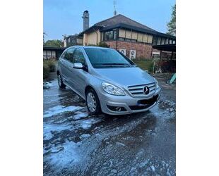 Mercedes-Benz B 180 Gebrauchtwagen