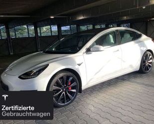 Tesla Model 3 Gebrauchtwagen