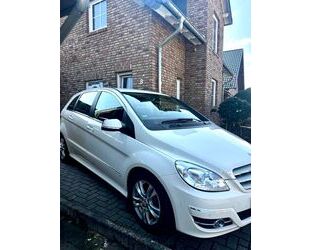 Mercedes-Benz B 180 Gebrauchtwagen