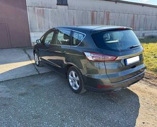 Ford S-Max Gebrauchtwagen