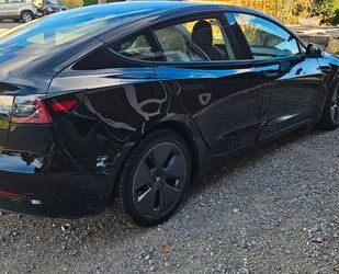 Tesla Model 3 Gebrauchtwagen