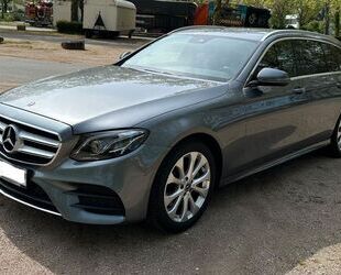 Mercedes-Benz E 220 Gebrauchtwagen