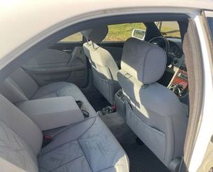 Mercedes-Benz 240 Gebrauchtwagen