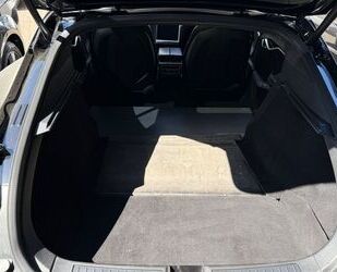 Tesla Model S Gebrauchtwagen