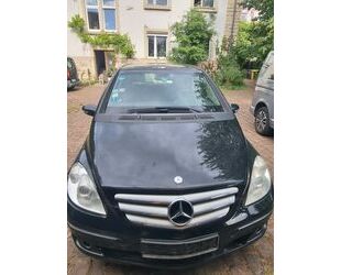 Mercedes-Benz B 180 Gebrauchtwagen