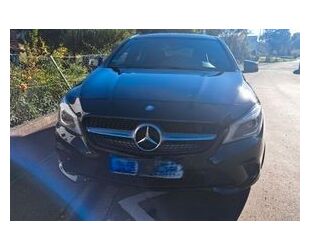Mercedes-Benz CLA 180 Shooting Brake Gebrauchtwagen