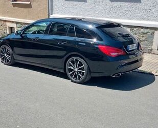 Mercedes-Benz CLA 220 Shooting Brake Gebrauchtwagen