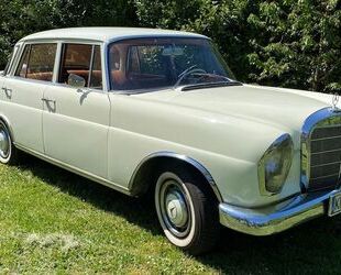 Mercedes-Benz 230 Gebrauchtwagen