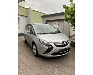 Opel Opel Zafira C Tourer 7 SITZER SHZ NAVI LENKRADHEIZ Gebrauchtwagen