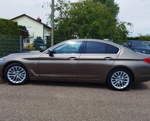 BMW BMW 530 Baureihe 5 Lim. 530 d xDrive Luxury Line Gebrauchtwagen