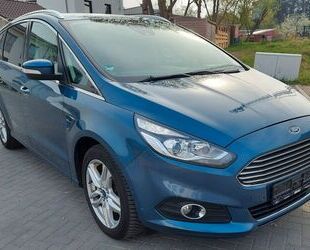 Ford S-Max Gebrauchtwagen