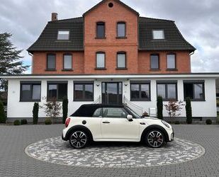 Mini John Cooper Works Cabrio Gebrauchtwagen