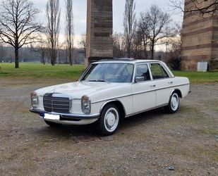 Mercedes-Benz 230 Gebrauchtwagen