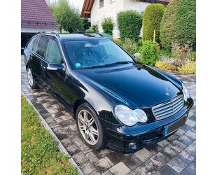 Mercedes-Benz 220 Gebrauchtwagen