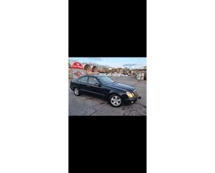 Mercedes-Benz E 220 Gebrauchtwagen
