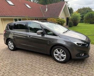 Ford S-Max Gebrauchtwagen