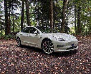 Tesla Model 3 Gebrauchtwagen