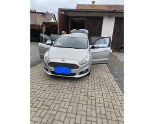 Ford S-Max Gebrauchtwagen