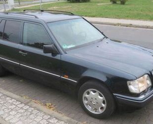 Mercedes-Benz E 320 
