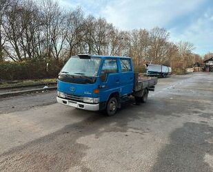 Toyota Dyna Gebrauchtwagen