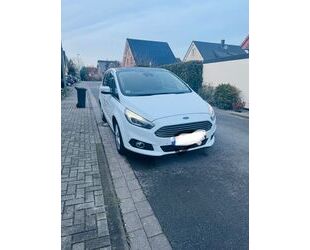 Ford S-Max Gebrauchtwagen