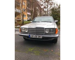 Mercedes-Benz 230 Gebrauchtwagen