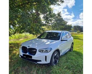 BMW iX3 Gebrauchtwagen