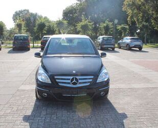 Mercedes-Benz B 180 Gebrauchtwagen