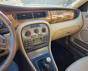 Jaguar X-Type Gebrauchtwagen