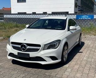 Mercedes-Benz Mercedes-Benz CLA 200 CDI *Autom*Navi*LED-xenon* Gebrauchtwagen