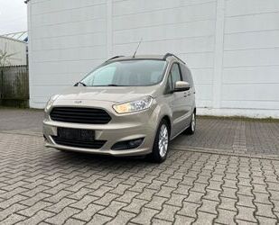 Ford Tourneo Courier Gebrauchtwagen