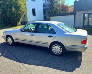 Mercedes-Benz E 320 Gebrauchtwagen