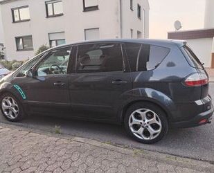 Ford S-Max Gebrauchtwagen