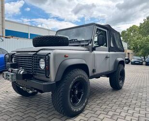 Audi Defender 