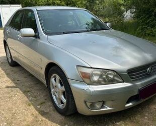 Lexus IS 200 Gebrauchtwagen
