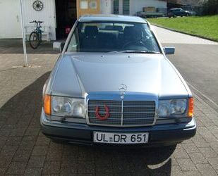 Mercedes-Benz E 230 Gebrauchtwagen
