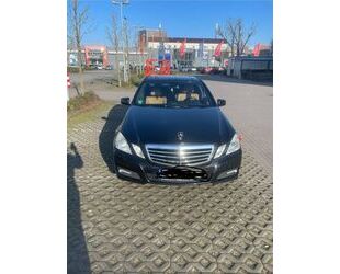 Mercedes-Benz E 220 Gebrauchtwagen