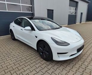 Tesla Model 3 Gebrauchtwagen